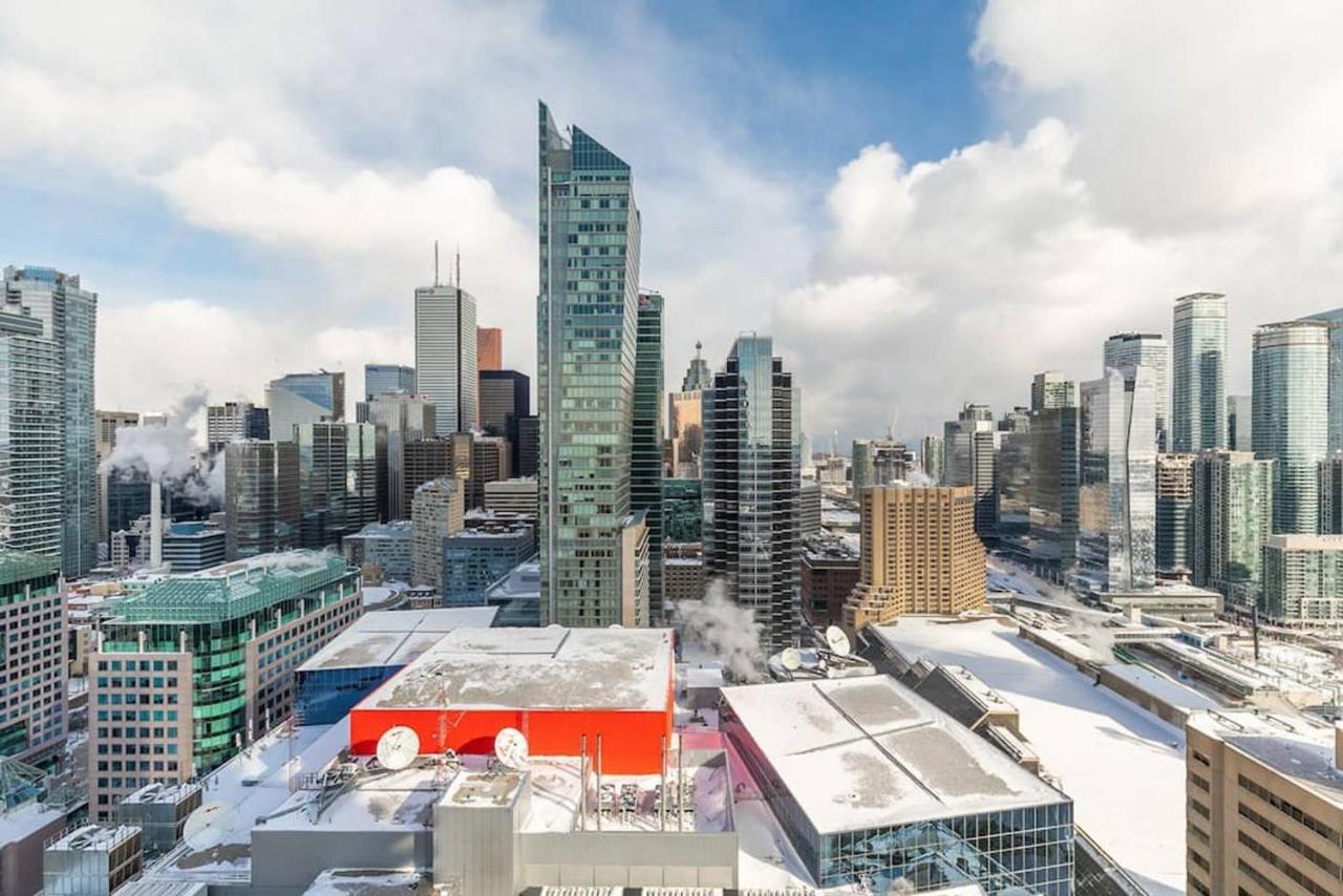 Stunning Views Of Downtown - Luxury High Rise With King Bed! Villa Toronto Exteriör bild